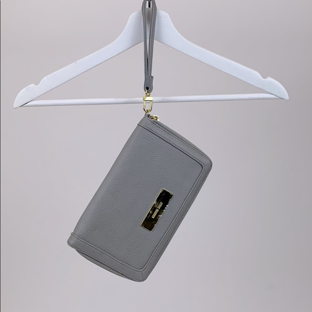 Steve Madden wristlet wallet